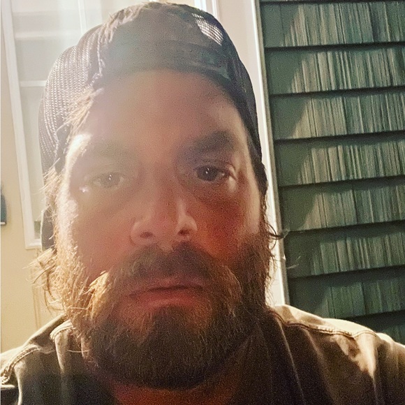 Meet your Posher, Matt - Picture 3 of 4